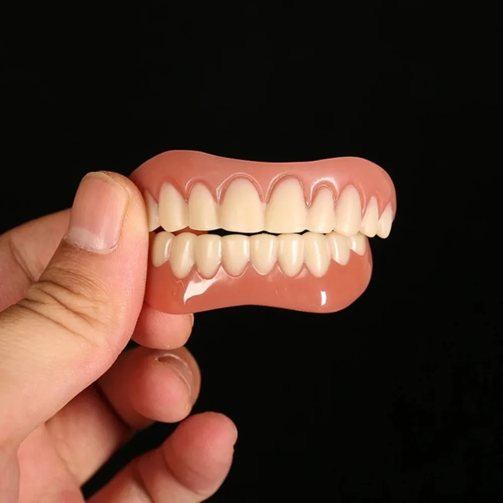 AG---4 Sets Siliconen Kunstgeb - Teeth Whitening Mask recensie en prijs